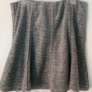 Soft gray flared Loft skirt